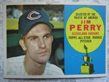 Cleveland Indians Jim Perry 1960 Topps All Star Rookie Card #324 Nr.Mint. rookie card picture