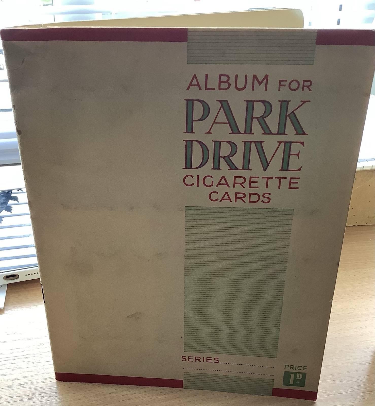 Printed cigarette card album Park Drive Racing One Card Missing