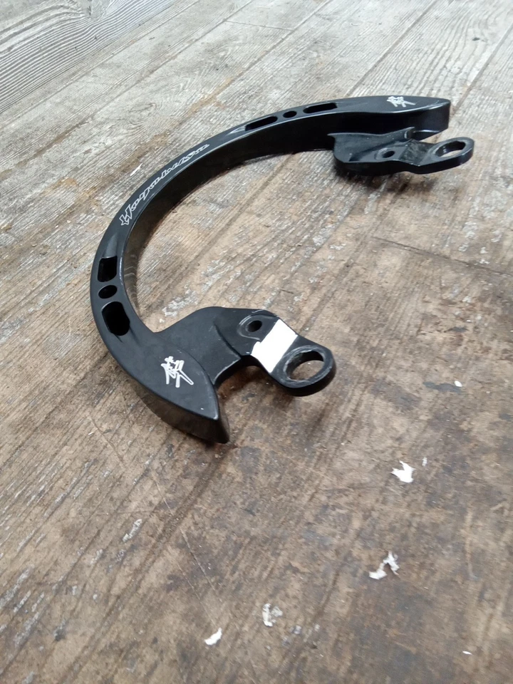 2009 09 2008-2018 Suzuki Hayabusa Rear Back Roaring Toyz Engraved Grab Bar  - Image 3 of 4