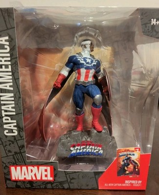 McFarlane Toys Marvel - Captain America Issue #1  Posed 1:10 Figure + Scene