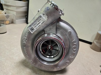 NEVER USED! HAS A DENT! READ Volvo Penta D13-C6 Turbo Charger 22501226 5324453