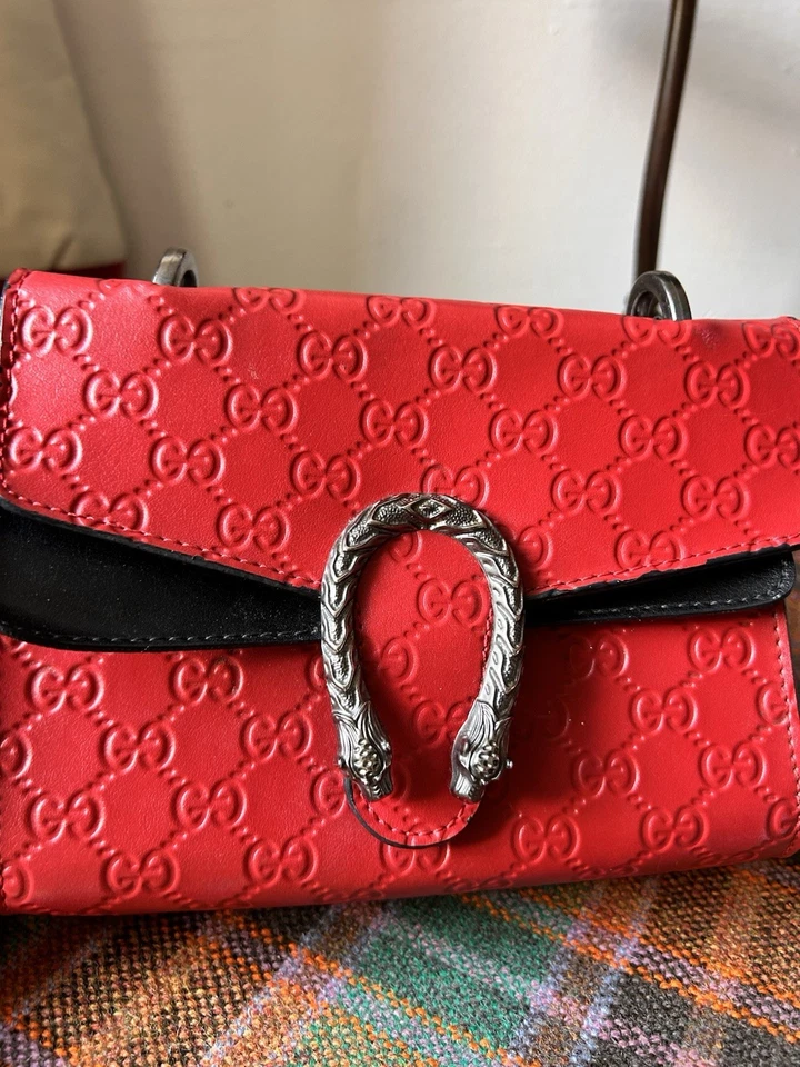 Gucci Dionysus Super Mini, photo 1 of 5