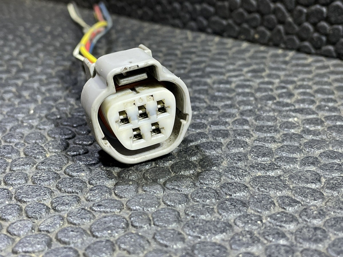 1) GENUINE FACTORY TOYOTA LEXUS Cruiser 5pin Connector WIRE