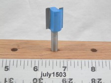 (1) NEW  5/8" Diameter D Straight Carbide Tipped Router Bit 5/16 Radius R w2