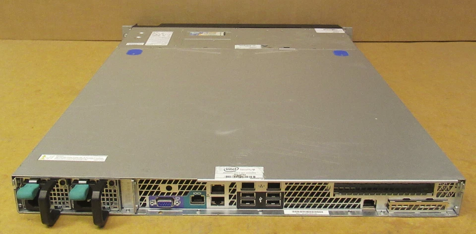 Intel R1000 Xeon E5-2430v2 2.5GHz 24GB Ram 1.8TB HDD RAID Online Security Device - Image 3 of 4
