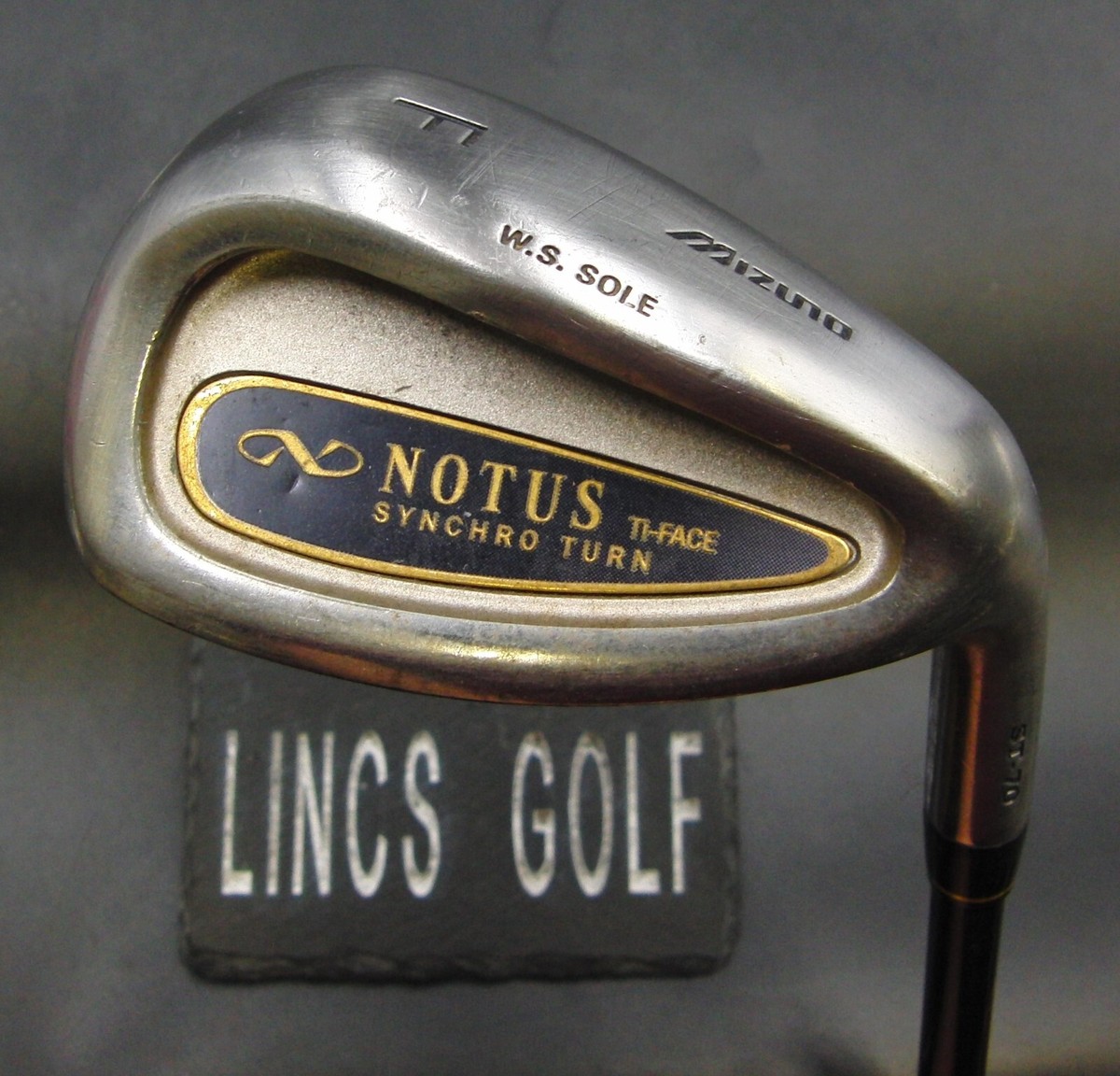 Mizuno Notus Synchro Turn ST-70 Gap Wedge Regular Graphite Shaft Golf Pride Grip Mizuno Notus Synchro Turn ST-70 Gap Wedge Regular Graphite Shaft Golf Pride Grip