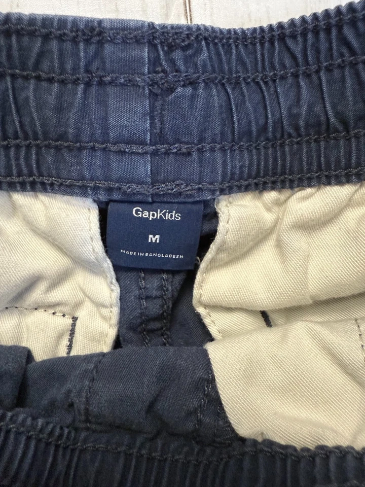 Shorts Gap Meninos Azul Marinho Cintura Elástica Núcleo Moderno Clássico Gellar Cargo Tamanho M - Imagem 4 de 4