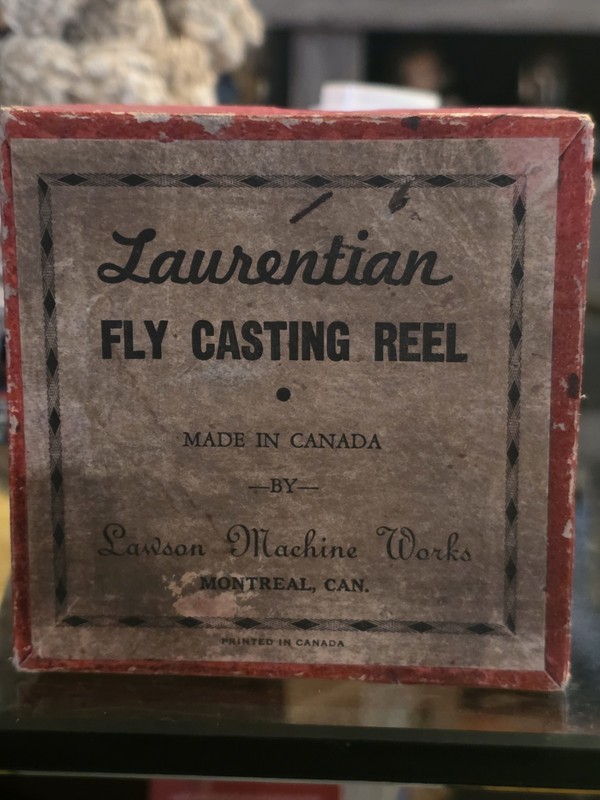 Premium Variant of the Laurentian Dry Fly Reel No. 1 With Box And Original Bag
