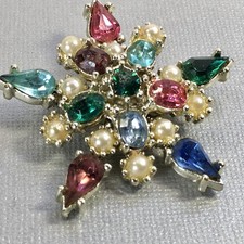Vintage Multicolored Faux Peral And Rhinestone Star Brooch Pin Silver tone