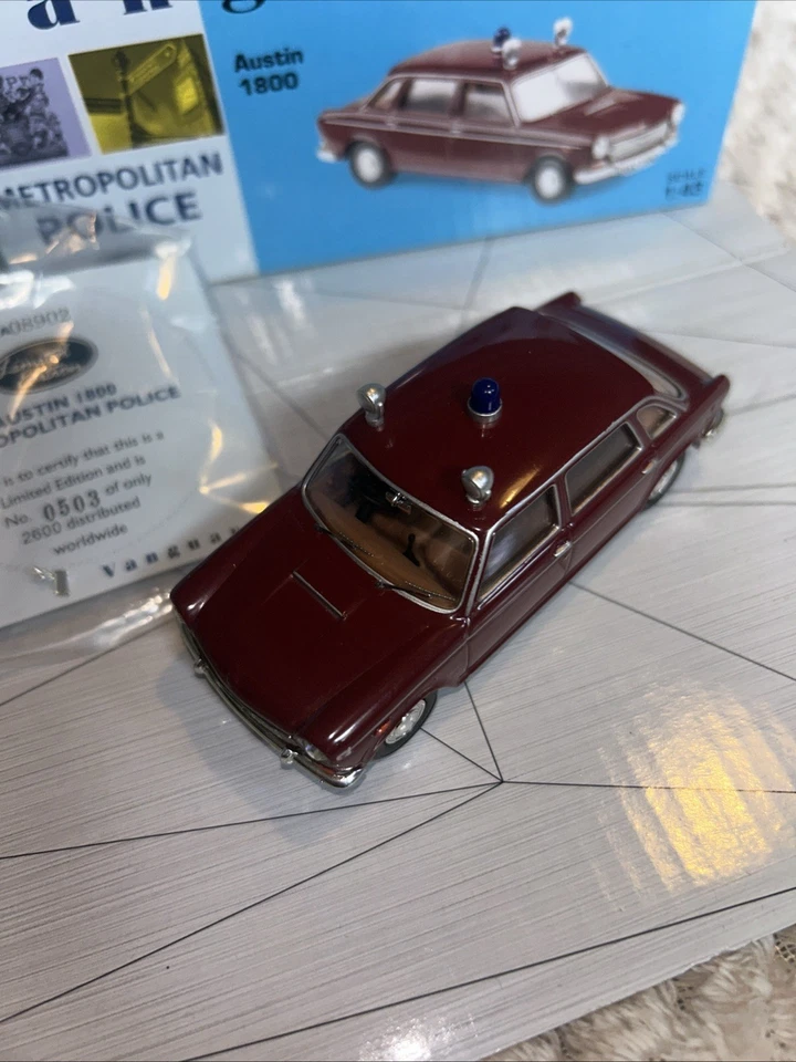 Austin 1800 Diplomatic Protection Group - Metropolitan Police 1:43 Vanguards - Image 3 of 4