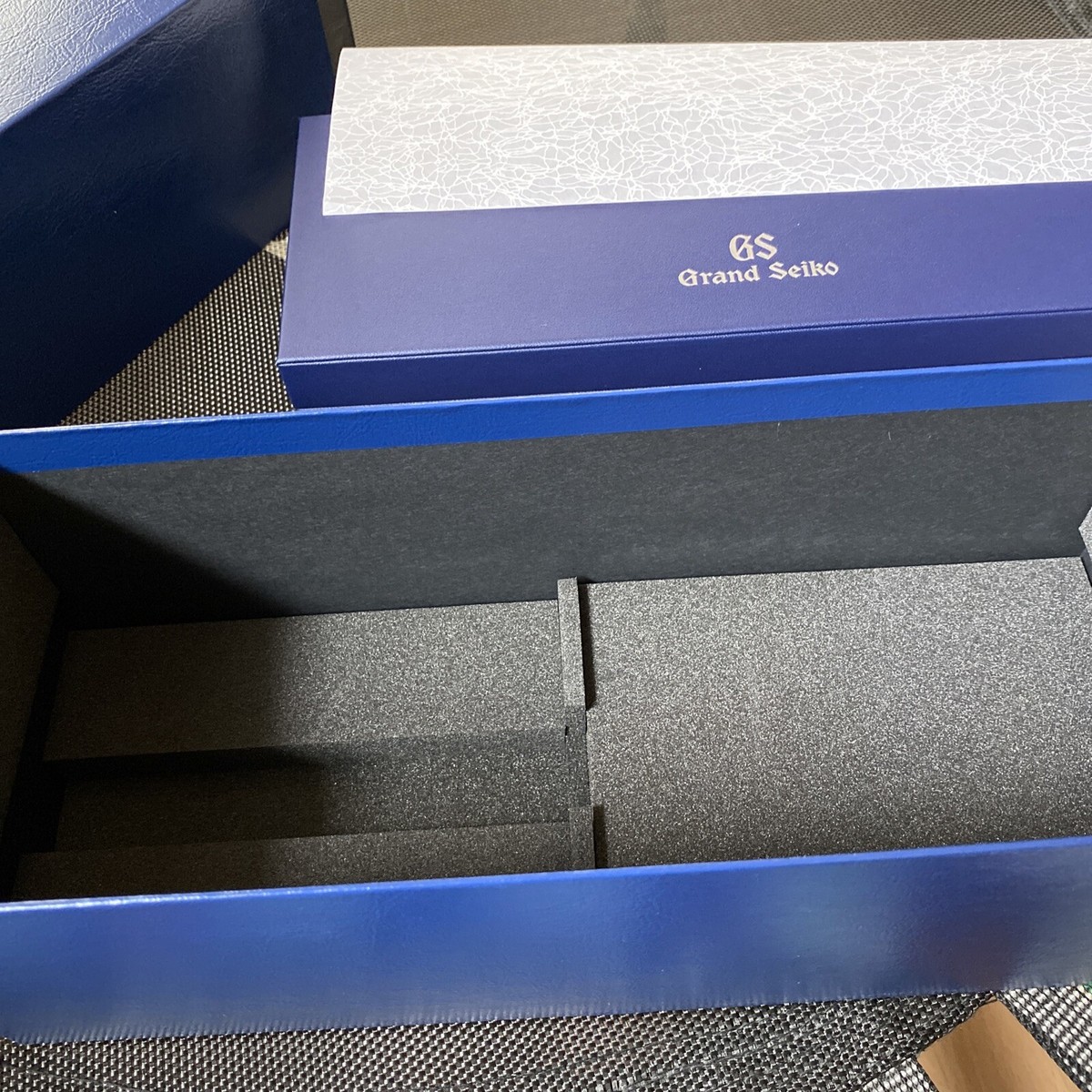 【限定品】Grand Seiko収納ボックス 新品・未使用 グランドセイコー 特製ボックス ブルー 時計BOX 2本用 未使用品