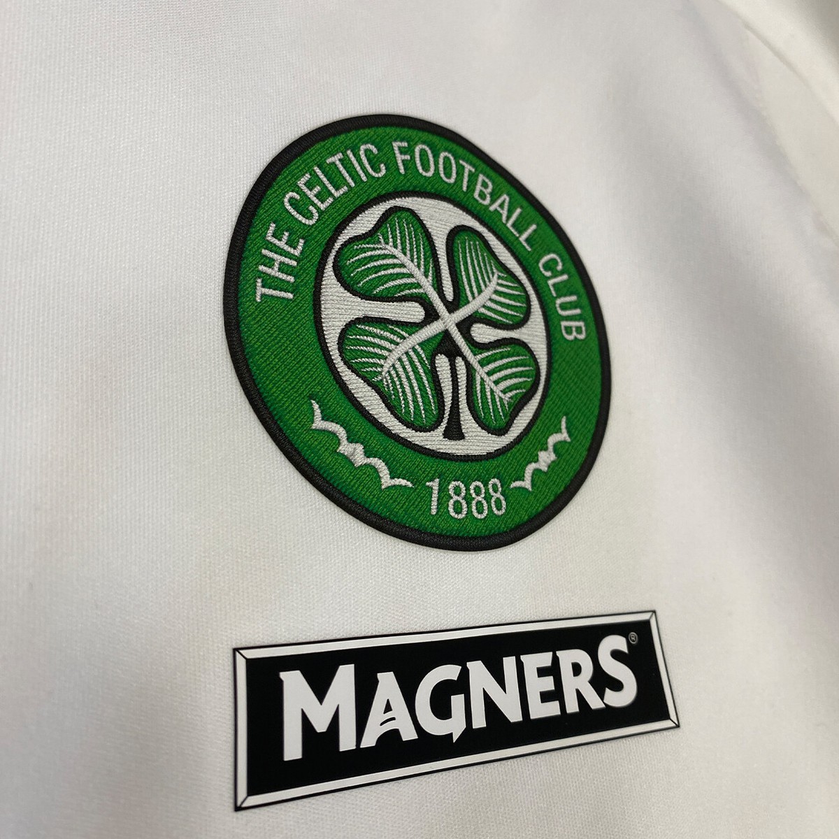 New Balance Celtic FC Men's White Training Full-Zip Jacket
