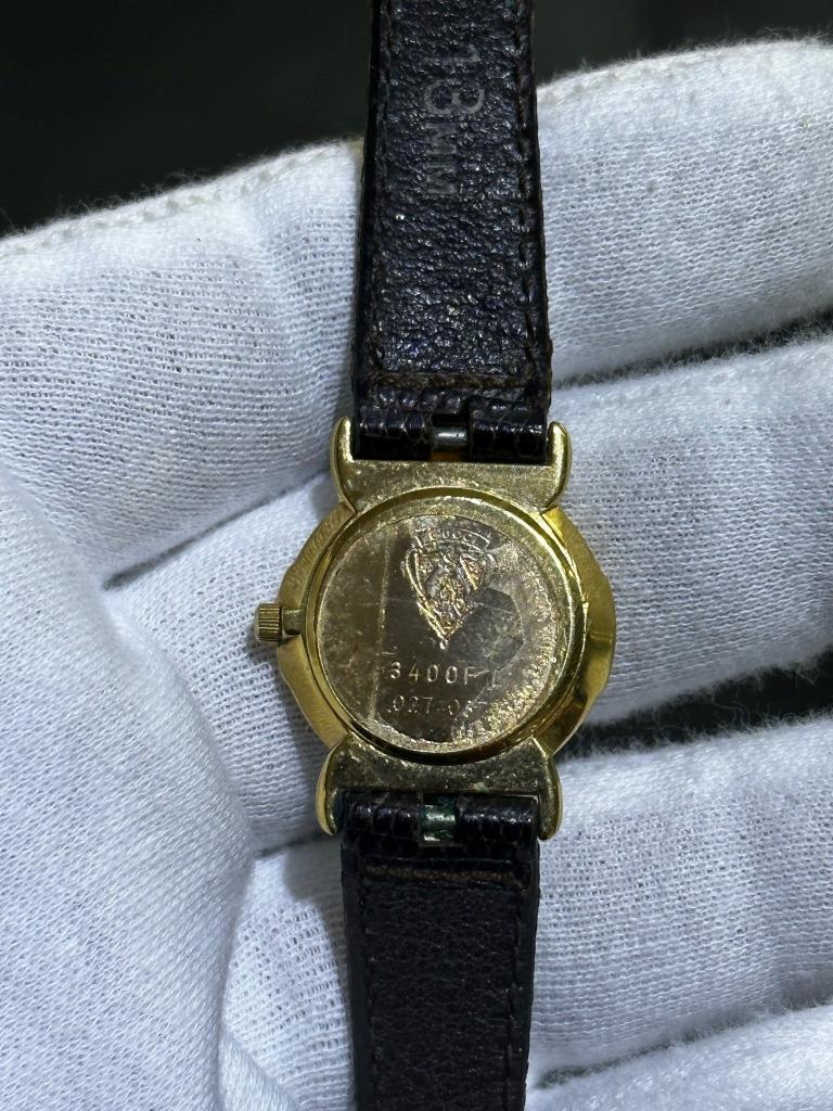 GUCCI Vintage Round Gold Dial Leather Strap Watch PARTS ONLY GUCCI Vintage Round Gold Dial Leather Strap Watch PARTS ONLY