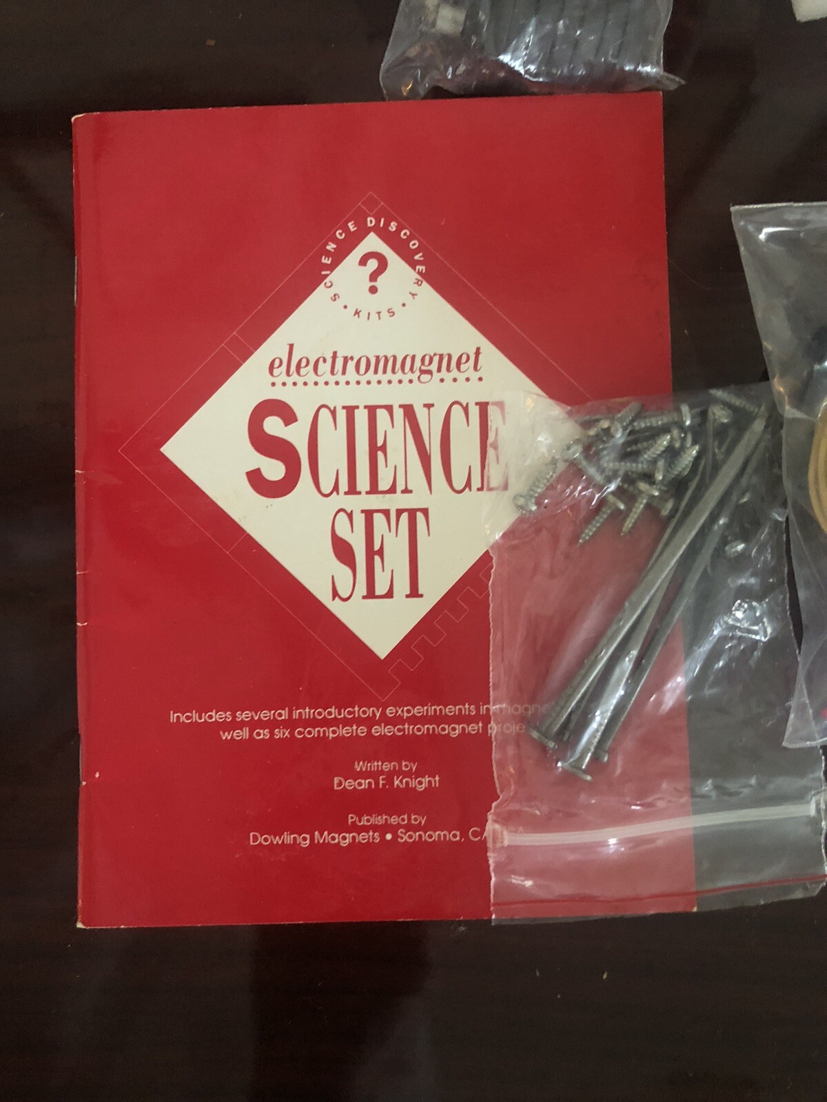 Dowling Science Discovery Kits Science Kit Sdk300