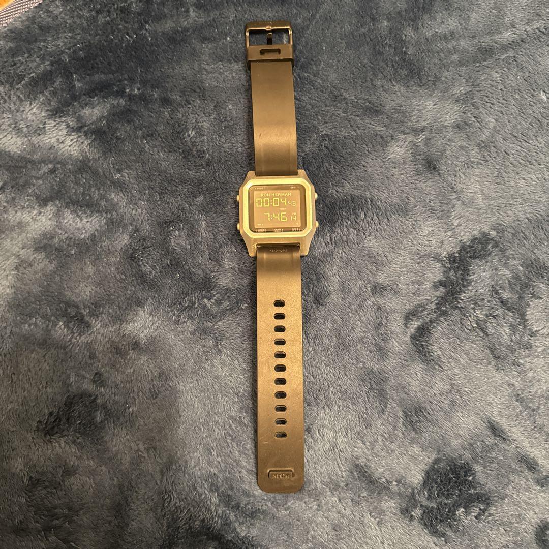 NIXON x Ron HermanWatch しおり
