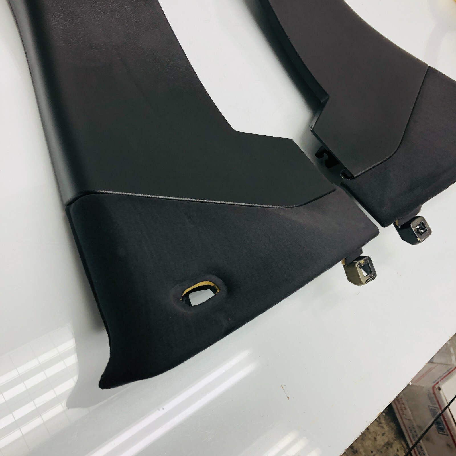 2014 - 2019 Maserati Ghibli Left & Right Rear Lower C-pillar Cover Panel Trim