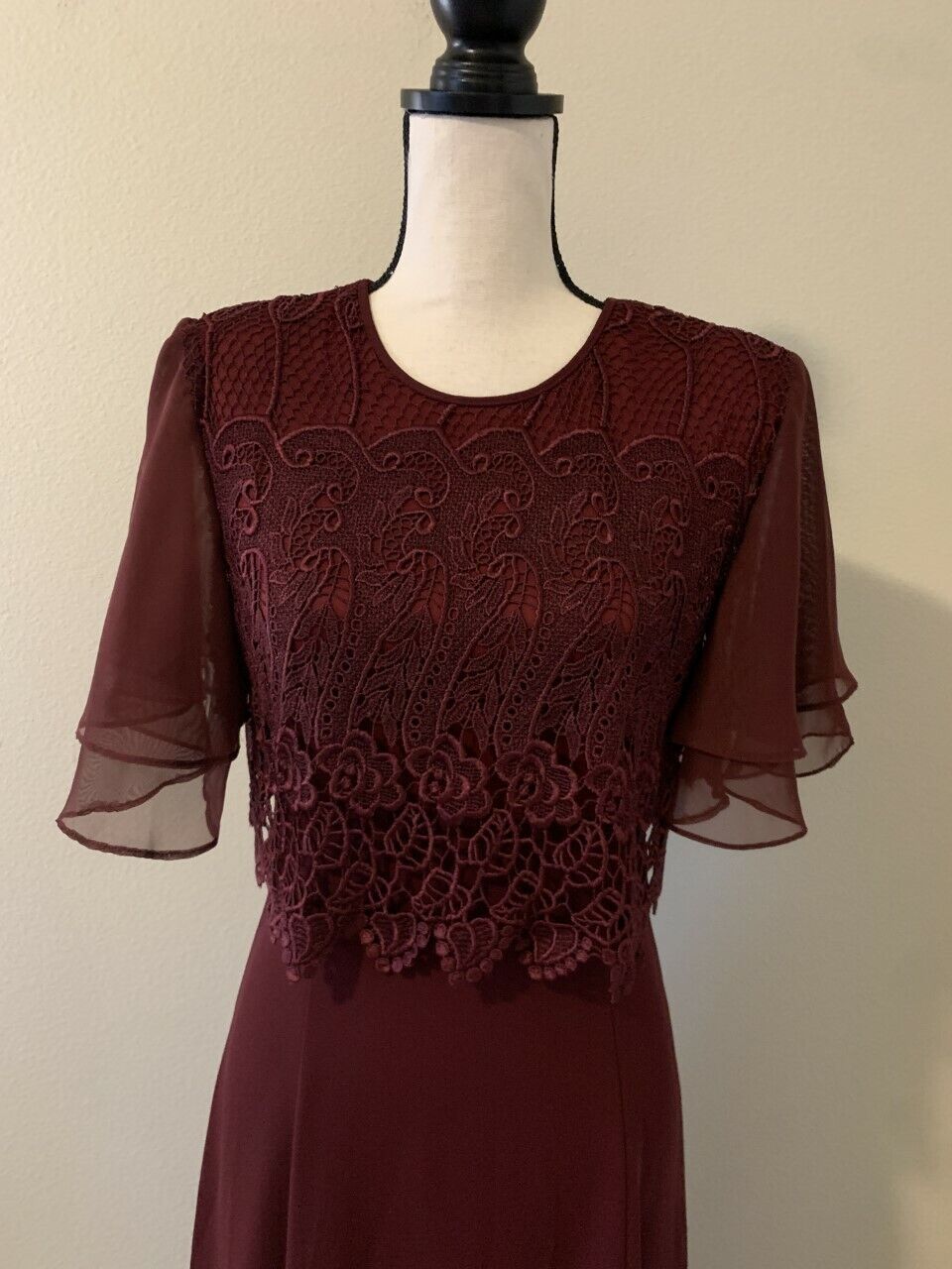 PETER FASHION Women Size M Red Top Floral Lace Sh… - image 2