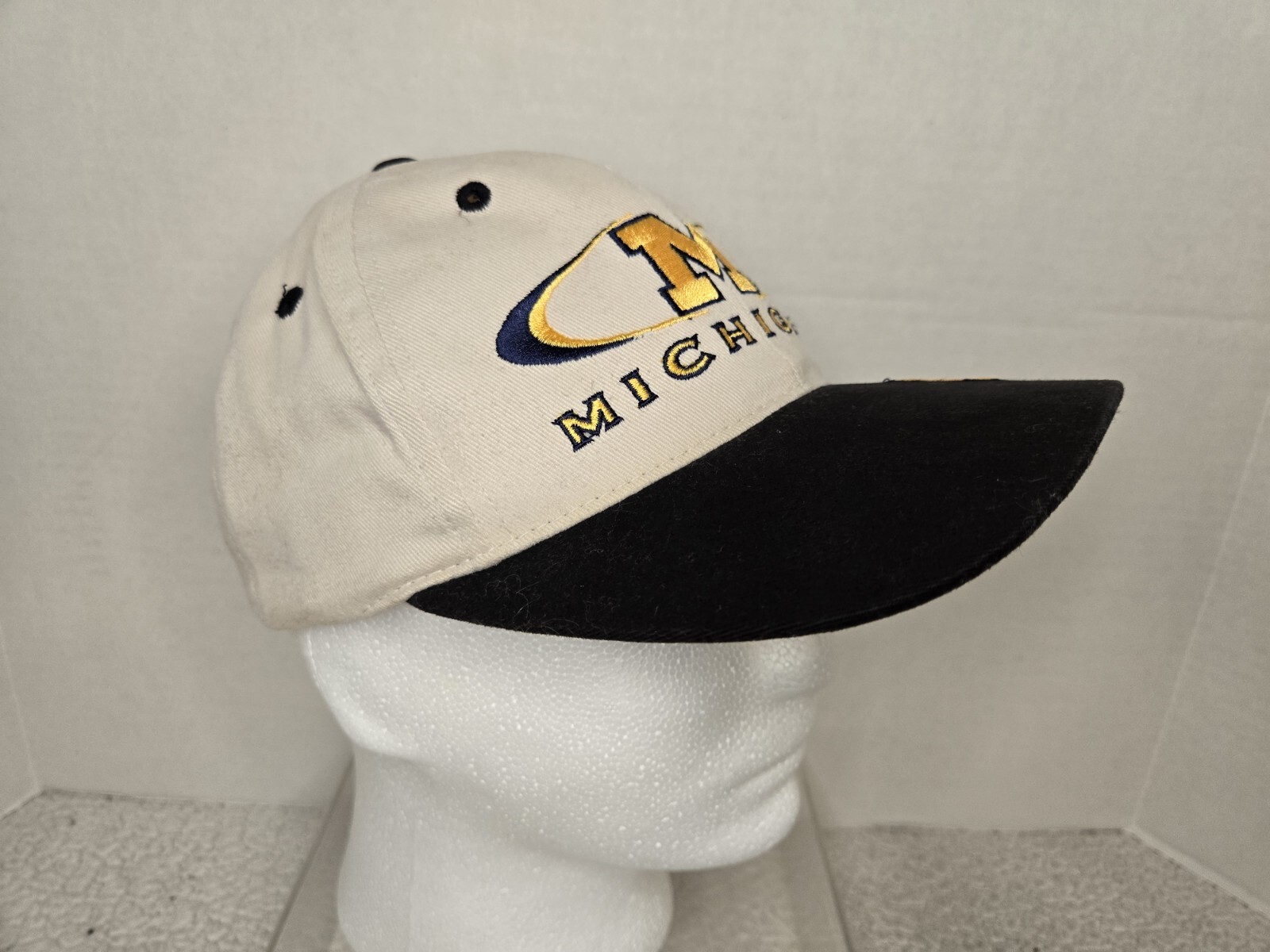 University Of Michigan Wolverines Vintage Snapback Hat Cap Inside Discoloration