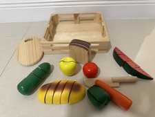 Melissa and Doug Cutting Food Fruits 25 Pieces Set Playset Wood, Gently Used