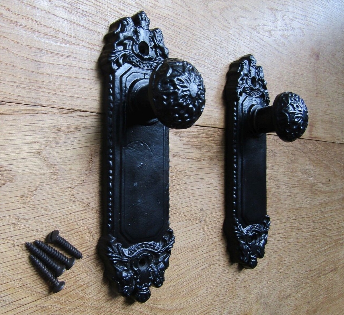 Decorative Doorknob Coat Hooks Cast Iron Rustic Vintage Victorian