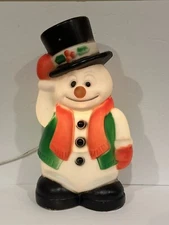 Vintage General Foam Plastics 18" Blow Mold Snowman Christmas Lights Up
