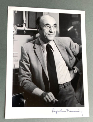 ROGER GUILLEMIN Nobelpreis Medizin 1977 signed Foto 13x18 Autogramm
