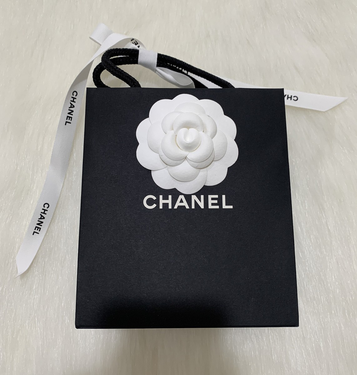 Authentic Chanel Gift Packaging Set Paper Shopping Bag Camellia