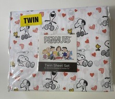 PEANUTS Valentine Snoopy  Woodstock Love Hearts Red Sheet Set Size Twin NEW 