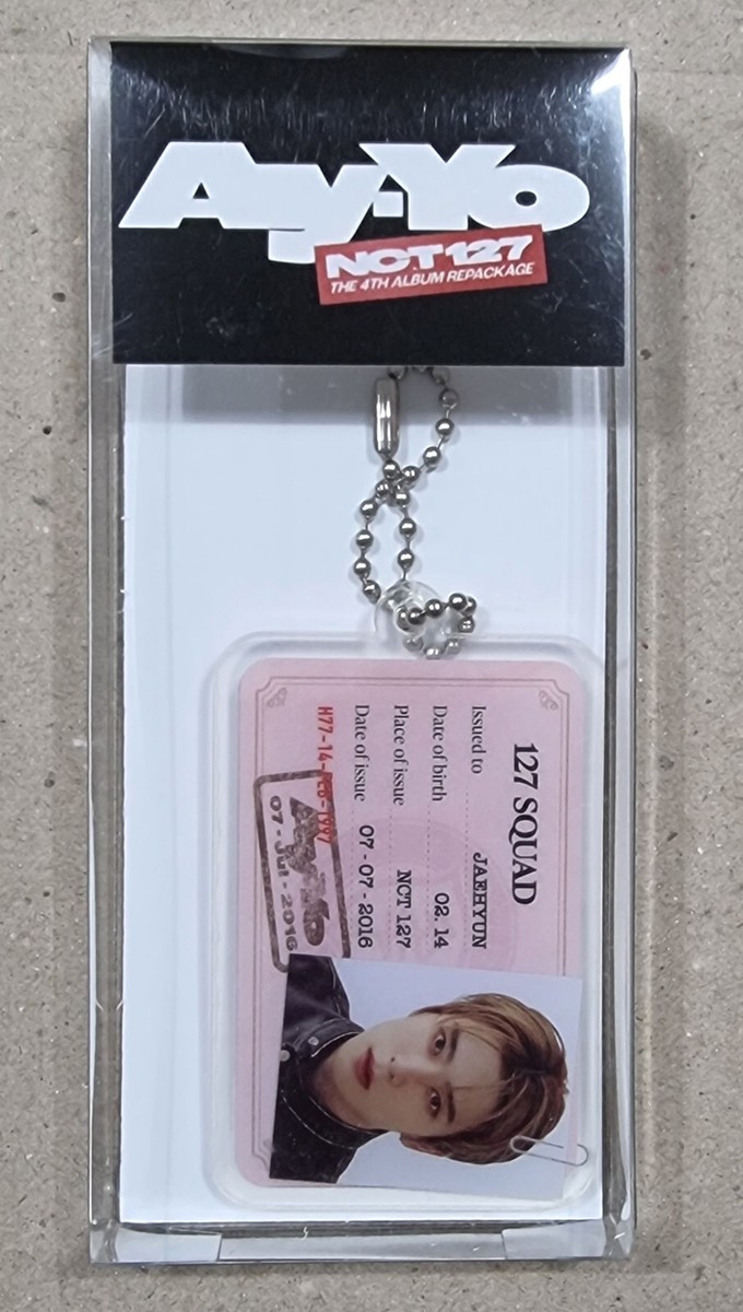 NCT 127 Ay-Yo SMTOWN OFFICIAL MD GOODS ID CARD KEY RING + ID NCT 127 Ay-Yo SMTOWN OFFICIAL MD GOODS ID CARD KEY RING + ID