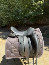 17.5" Black Country Vinici Dressage MW monoflap