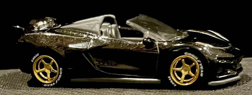 Matchbox 2023 Chevy Corvette Z06 Convertible PERSONALIZADO Rueda y Neumático Real Riders  Foto 2 de 4