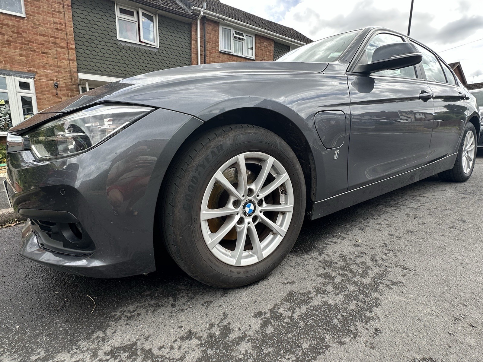 BMW 330 e 2018