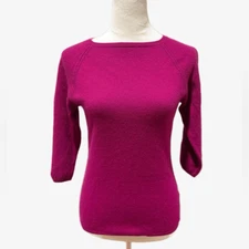 InCashmere magenta sweater