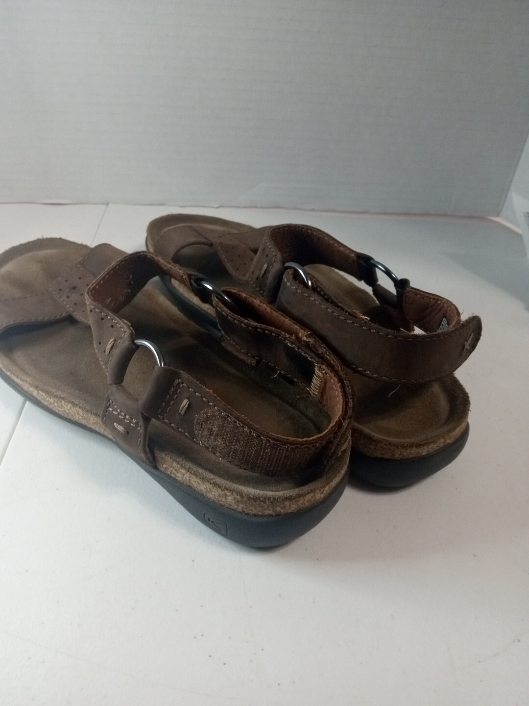 KEEN Kaci Ana Sandals Womens Size 7 Brown Leather T Strap Comfort Wedge Clean