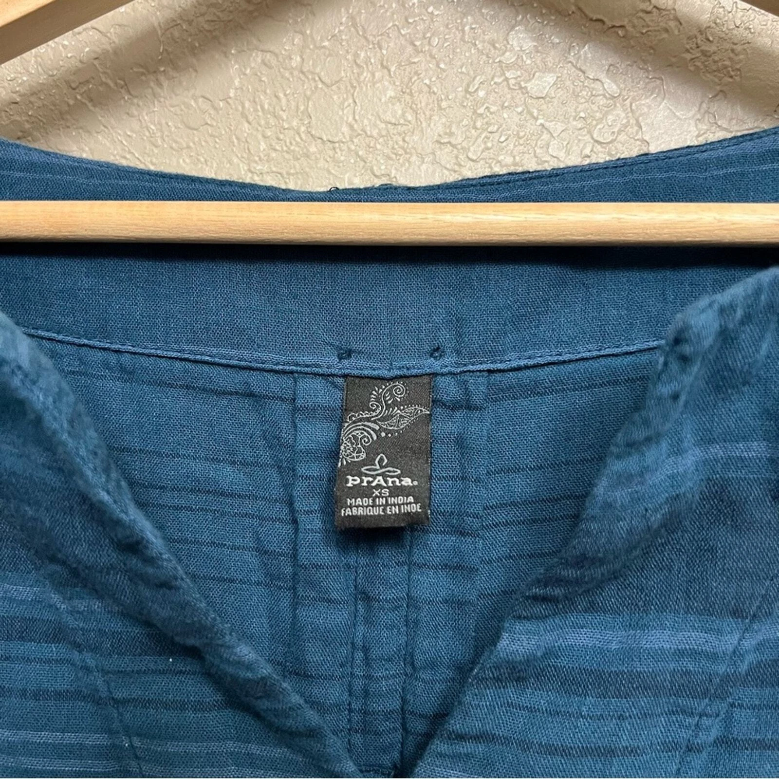 prana athletic pocketed shirt