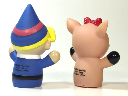 Prestige Toys Rudolph the Red Nosed Reindeer Finger Puppets Hermey and Clarice - Picture 5 of 9