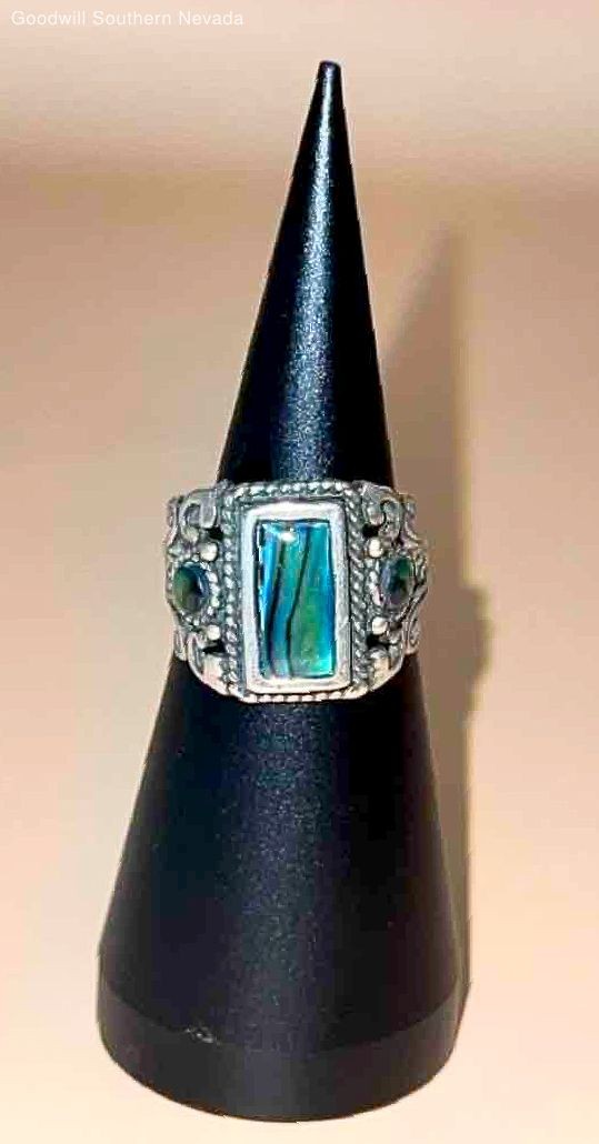 Rectangular Abalone Ring - Size 7 - image 1