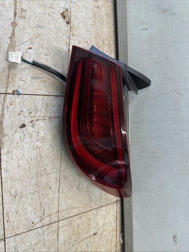 17 18 19 20 21 22 INFINITI Q60 Right Tail Light OEM Passenger Side - Picture 5 of 5