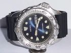 VINTAGE SEIKO 7N36-6A40 QUARTZ SCUBA DIVERS WRISTWATCH WITH DAY/DATE. WORKING