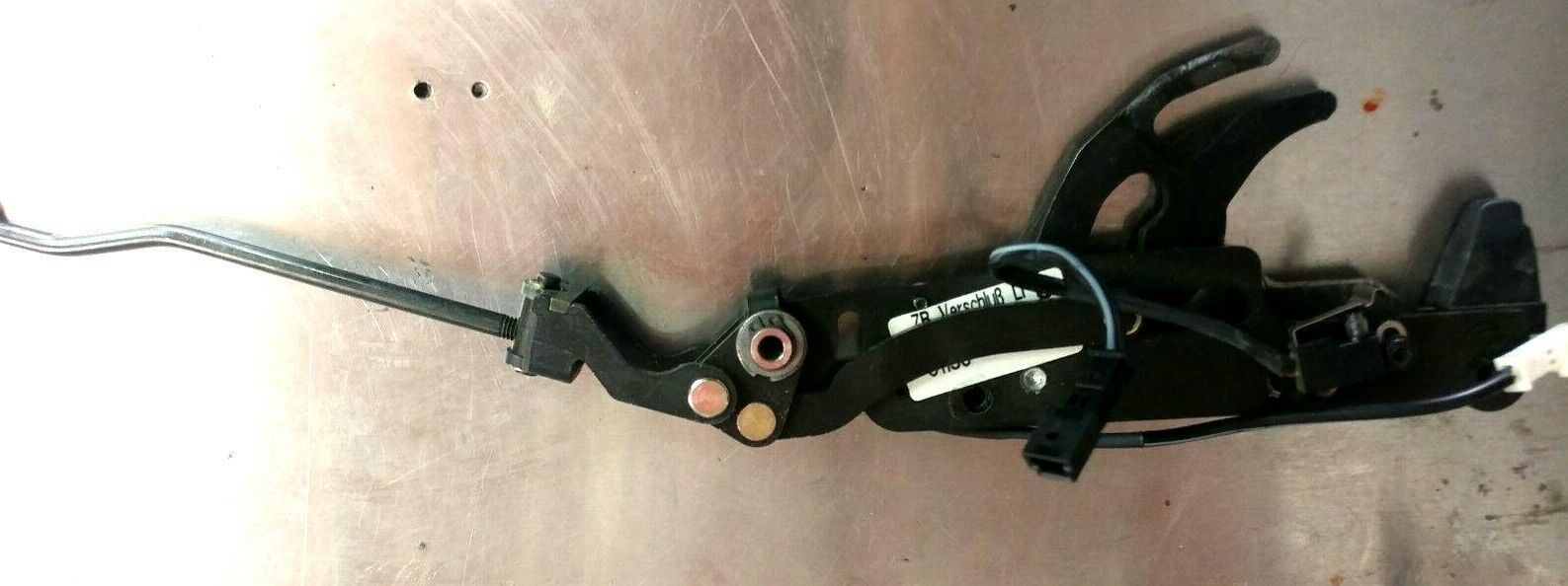 FERRARI 360 SPIDER PARTS  LEFT  CAPOTE CONVERTIBLE TOP LATCH 66462400