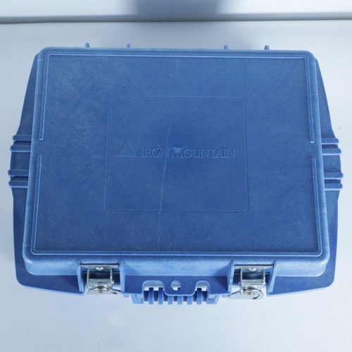 Custodia rigida Iron Mountain FlexPax blu grigio inserto LTO senza custodia - Foto 5 di 8