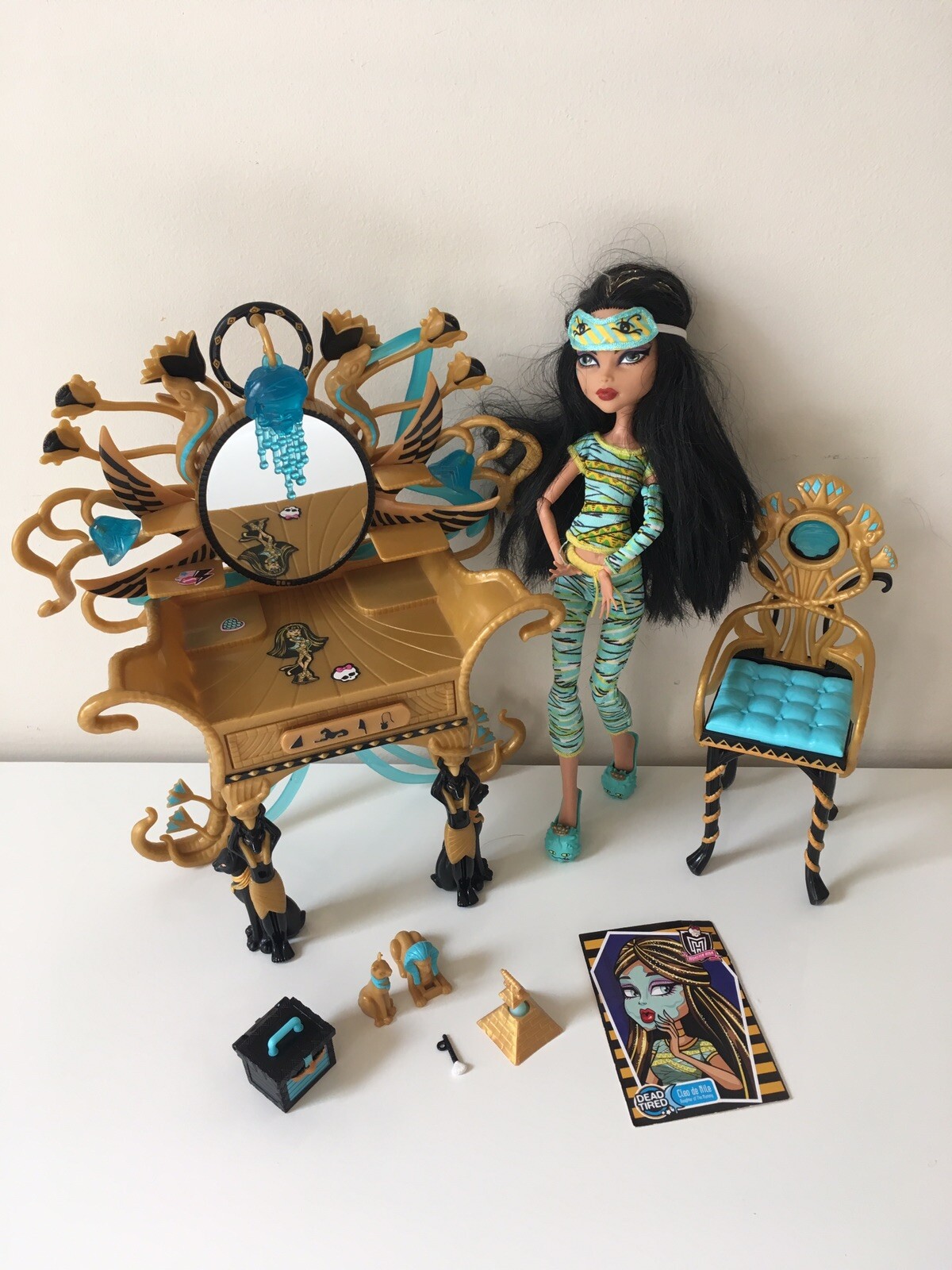 monster high dead tired cleo de nile doll