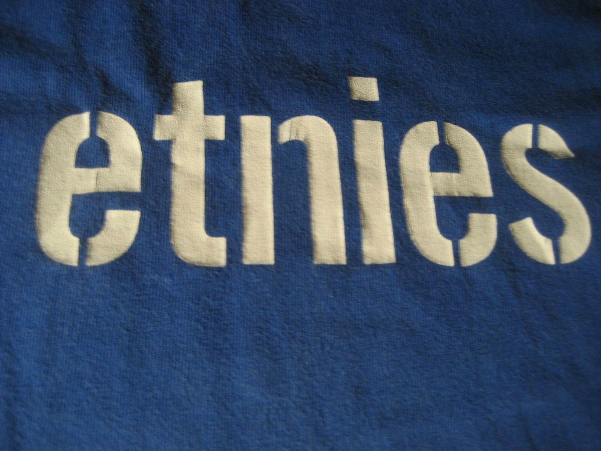 oldskate XL 90s USA製 etnies Tシャツ Navy VTG 90s ETNIES BLUE T SHIRT SIZE LARGE SKATEBOARDING VINTAGE | eBay