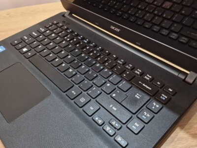 Acer Aspire ES-1 431 Laptop 14