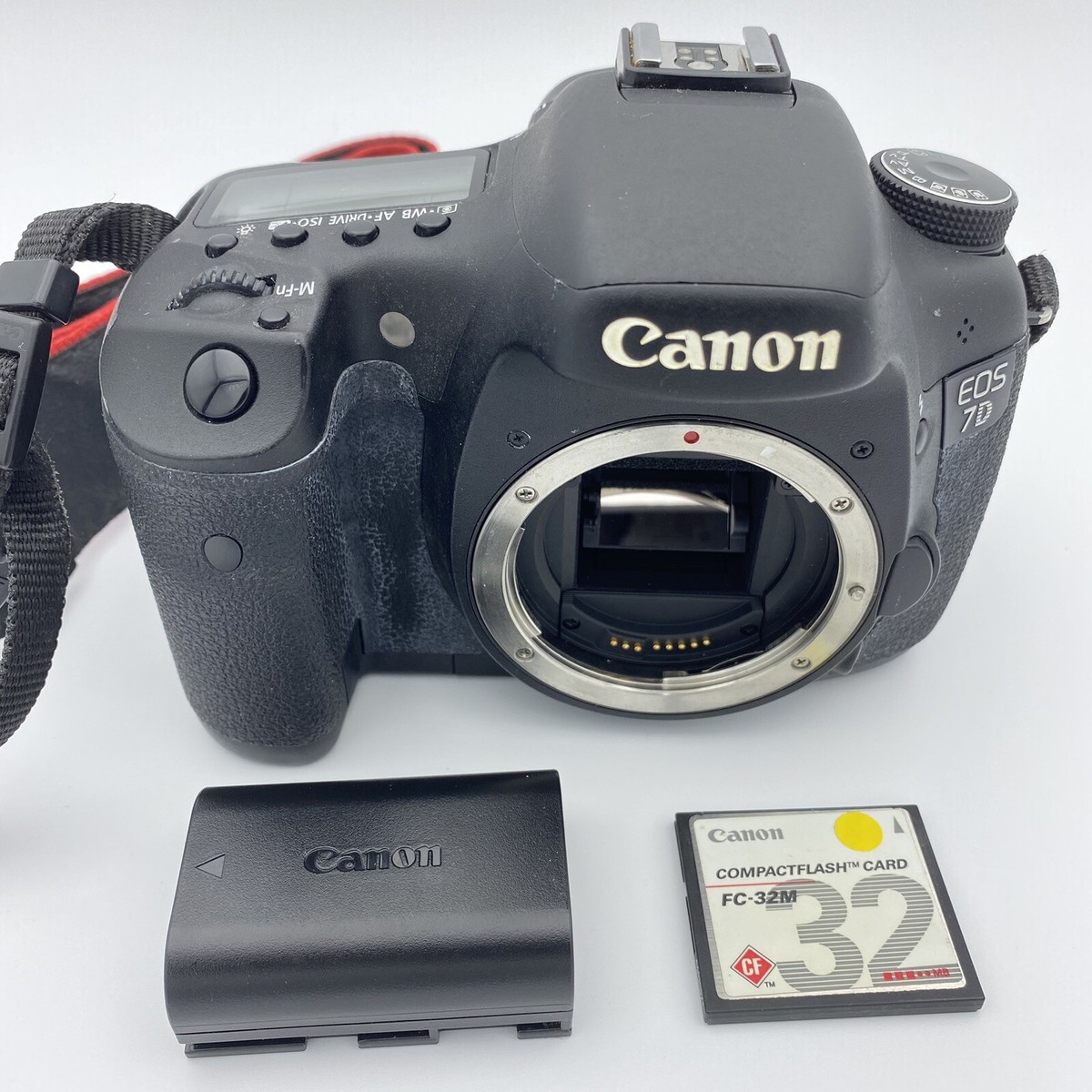Exc+2] Canon EOS 7D Digital SLR Camera - Body Only w/Battery