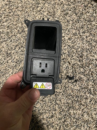 2013-2018 Dodge Ram 115V 150w CUBBY AC POWER OUTLET INVERTER PLUG 68159295AB - Picture 2 of 4