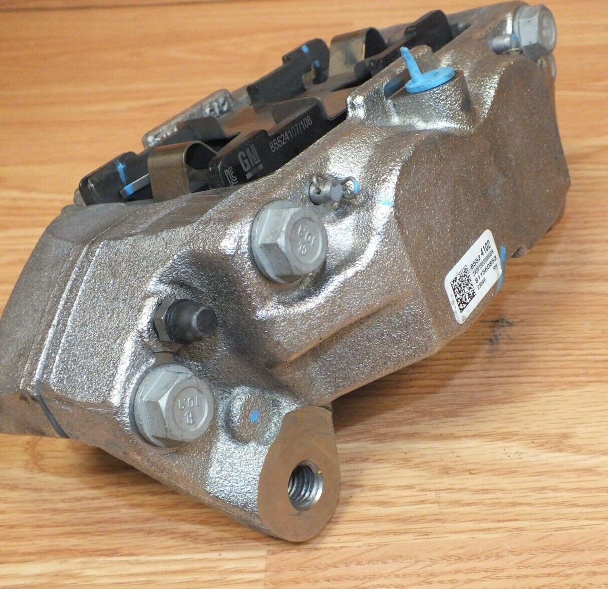 OEM GM Front Right RH Brake Assembly Caliper 85524102 For Cadillac  