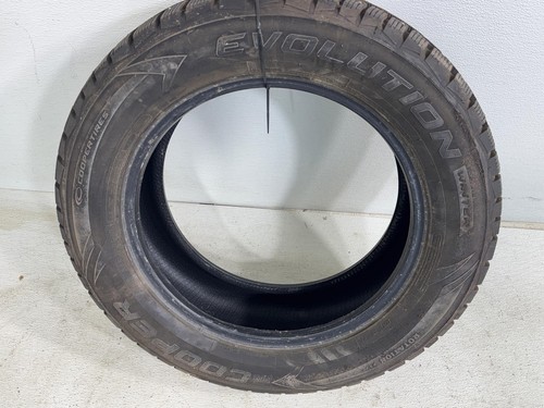 Tire 225/60R17 Cooper Evolution Winter 99T - 11/32 - Picture 7 of 12