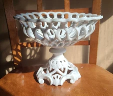 Antique French Old Paris White Porcelain Reticulated Footed Centerpiece Bowl