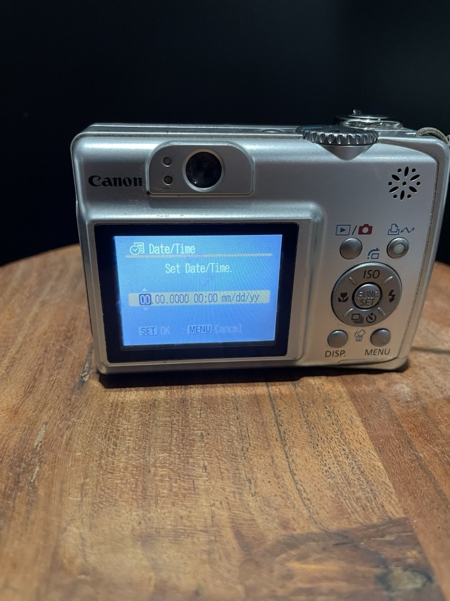 Canon PowerShot A550 7.1MP Digital Camera Silver 4x Optical Zoom